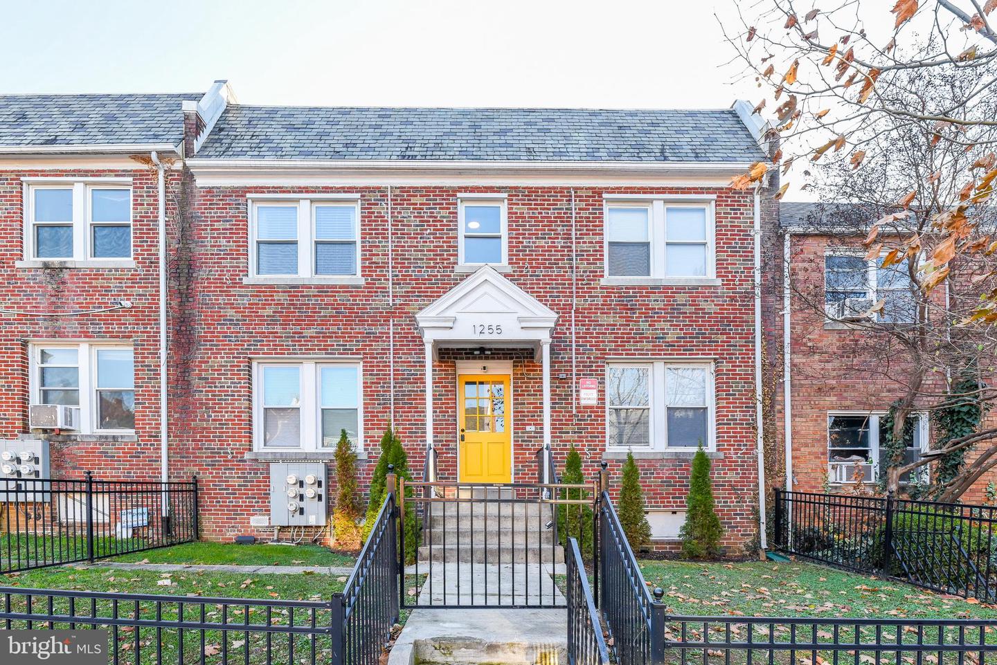 1255 Raum St Ne #1 Property Photo 31