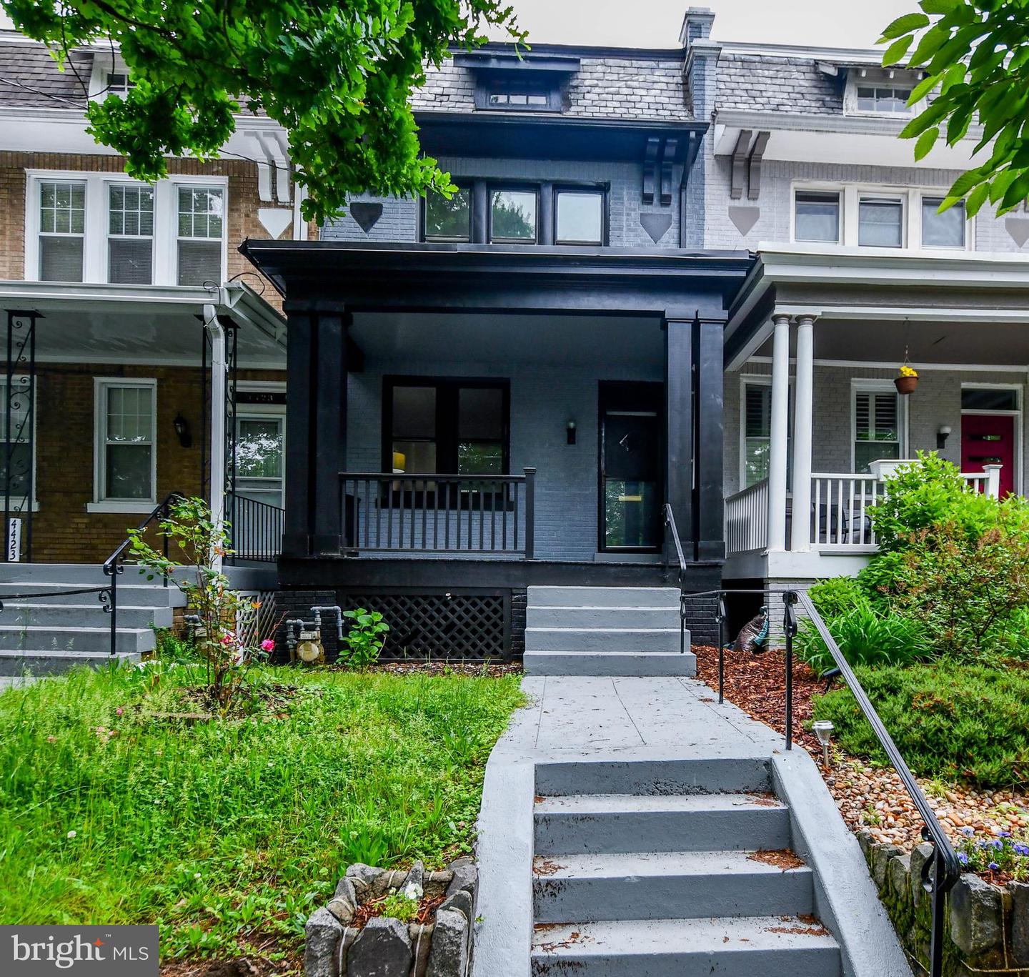 4421 5th St Nw Property Photo 1