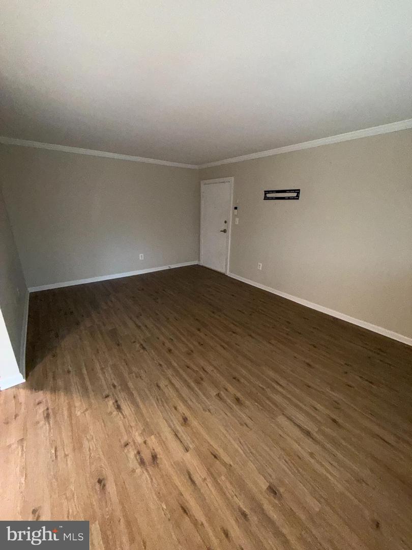 3111 Naylor Rd Se #301 Property Photo 8