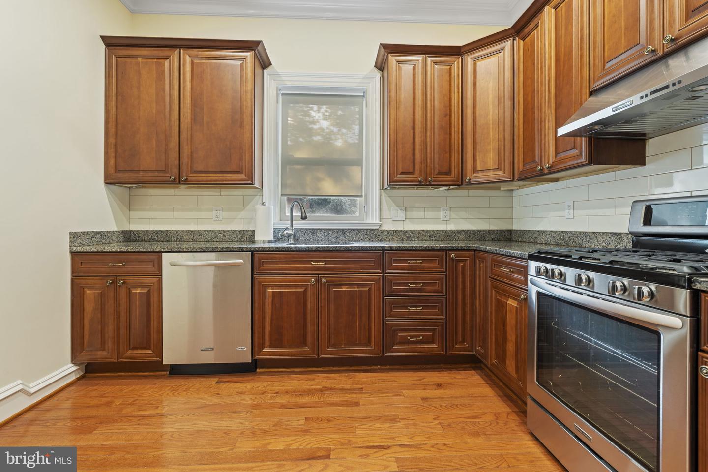 1819 10th St Nw #a Property Photo 8