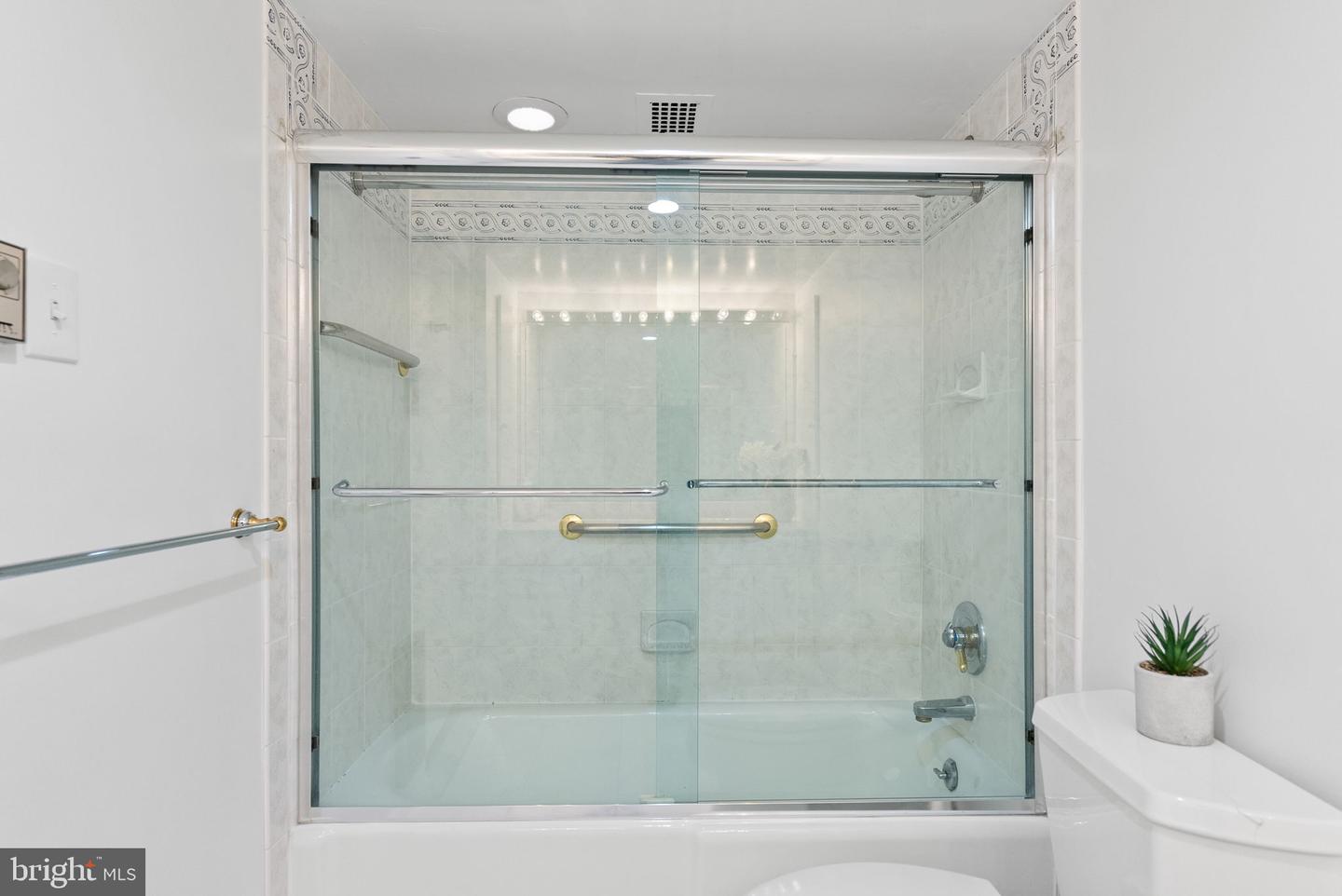 2500 Virginia Ave Nw #517-s Property Photo 28