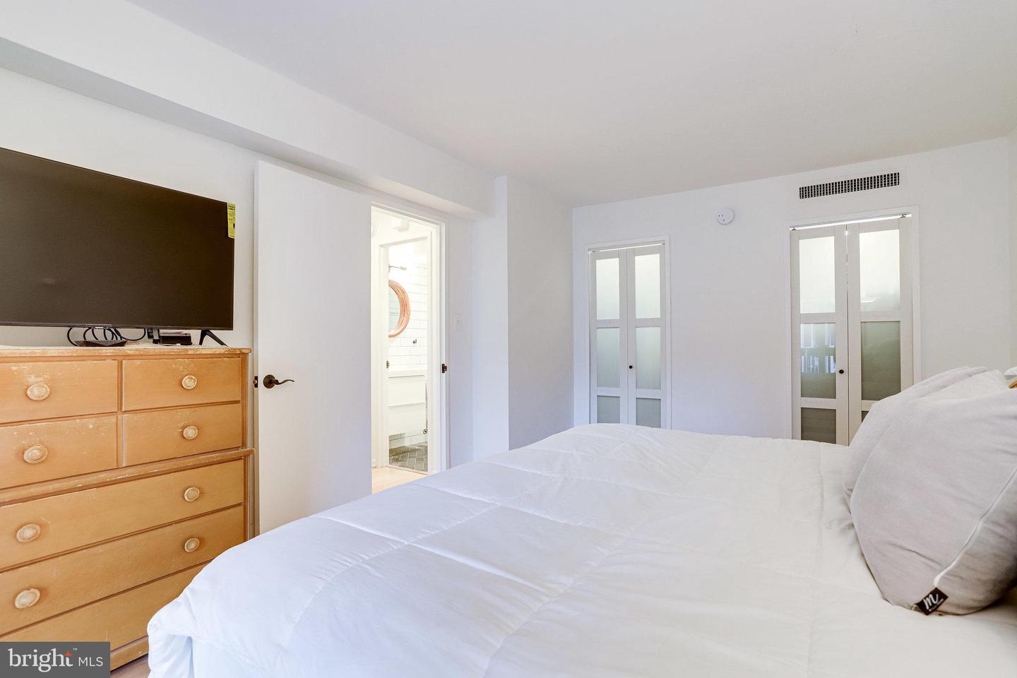 520 N St Sw #s318 Property Photo 5