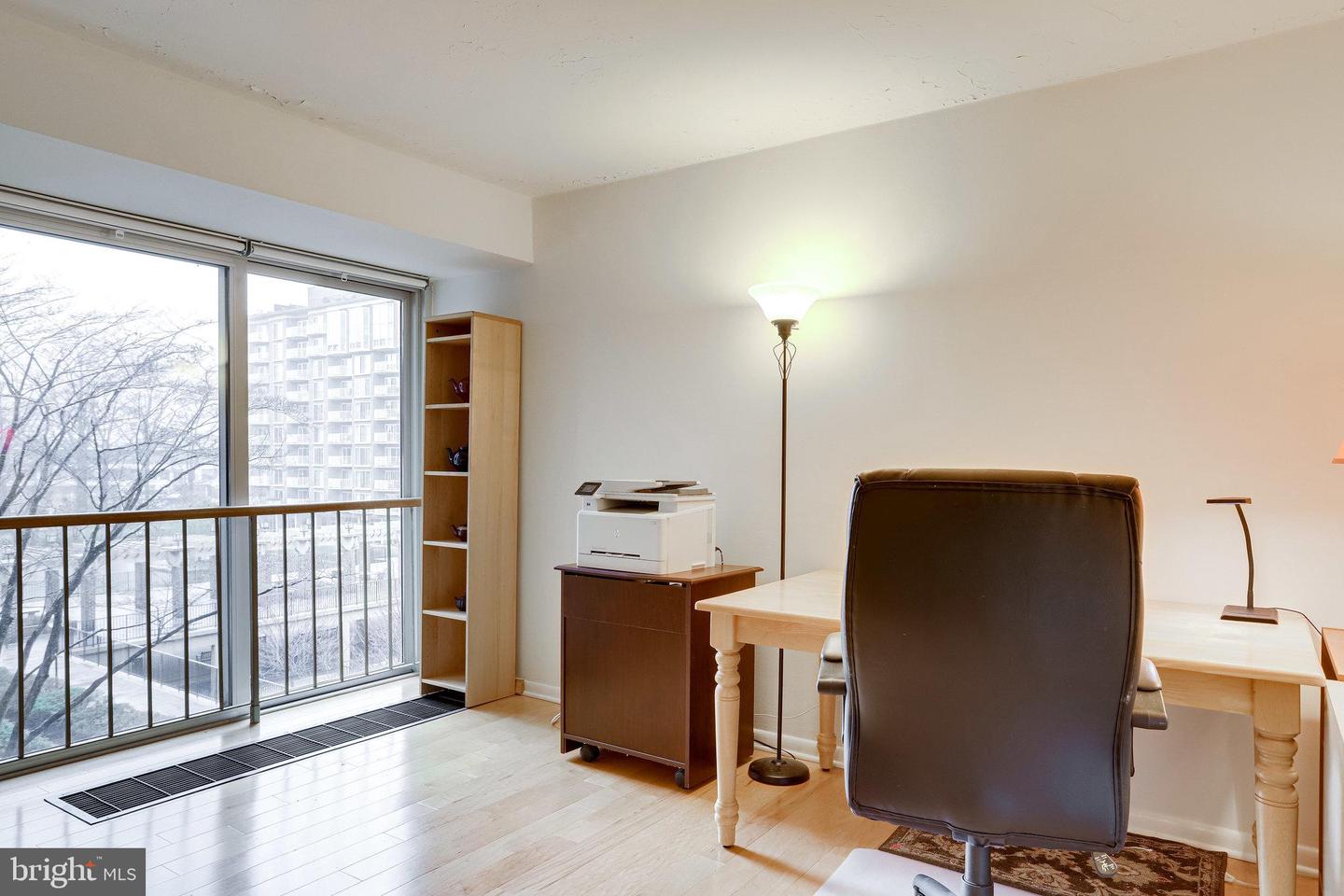 520 N St Sw #s318 Property Photo 17