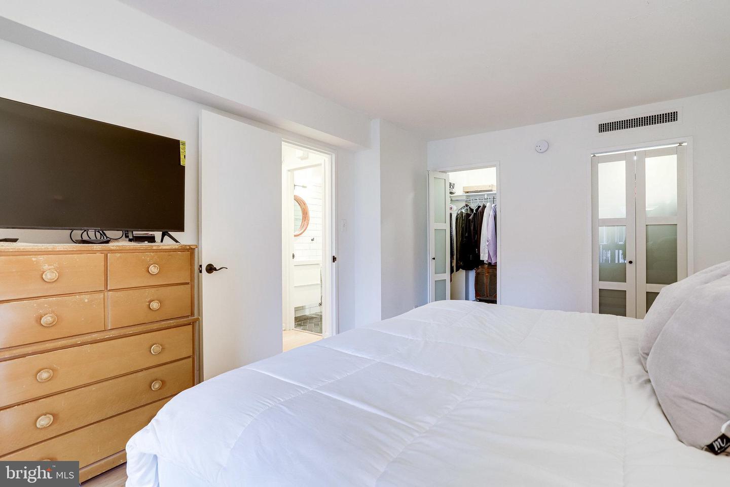 520 N St Sw #s318 Property Photo 30