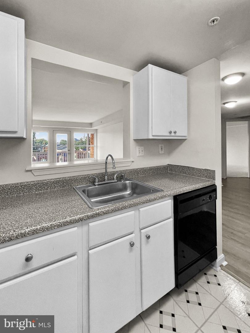 2607 Douglass Rd Se #402 Property Photo 14