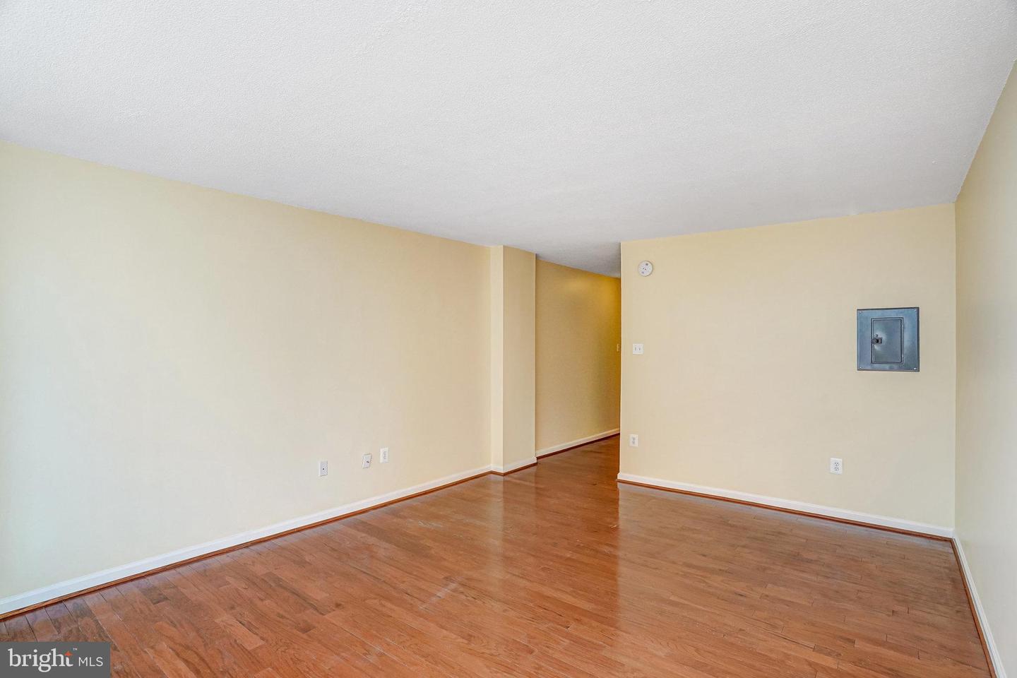 1301 20th St Nw #501 Property Photo 9