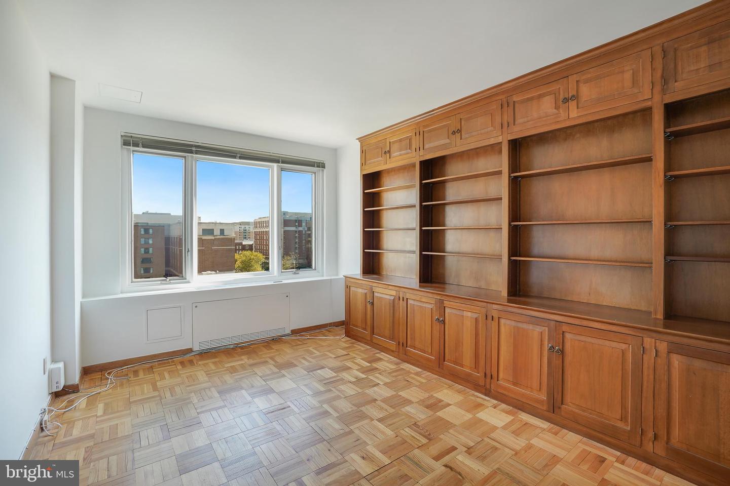 2475 Virginia Ave Nw #921 Property Photo 11