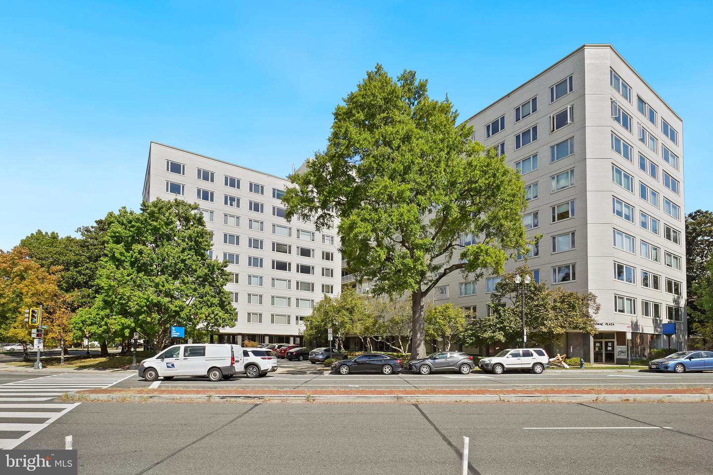 2475 Virginia Ave Nw #921 Property Photo 29
