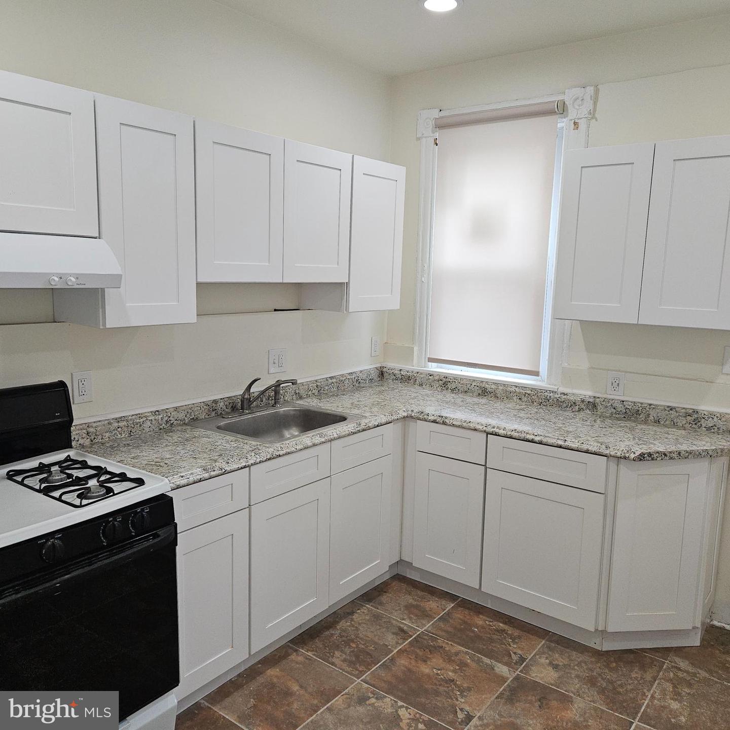 2015 5th St Nw Property Photo 4
