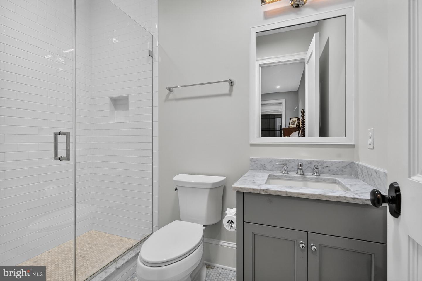 2107 Foxhall Rd Nw Property Photo 59