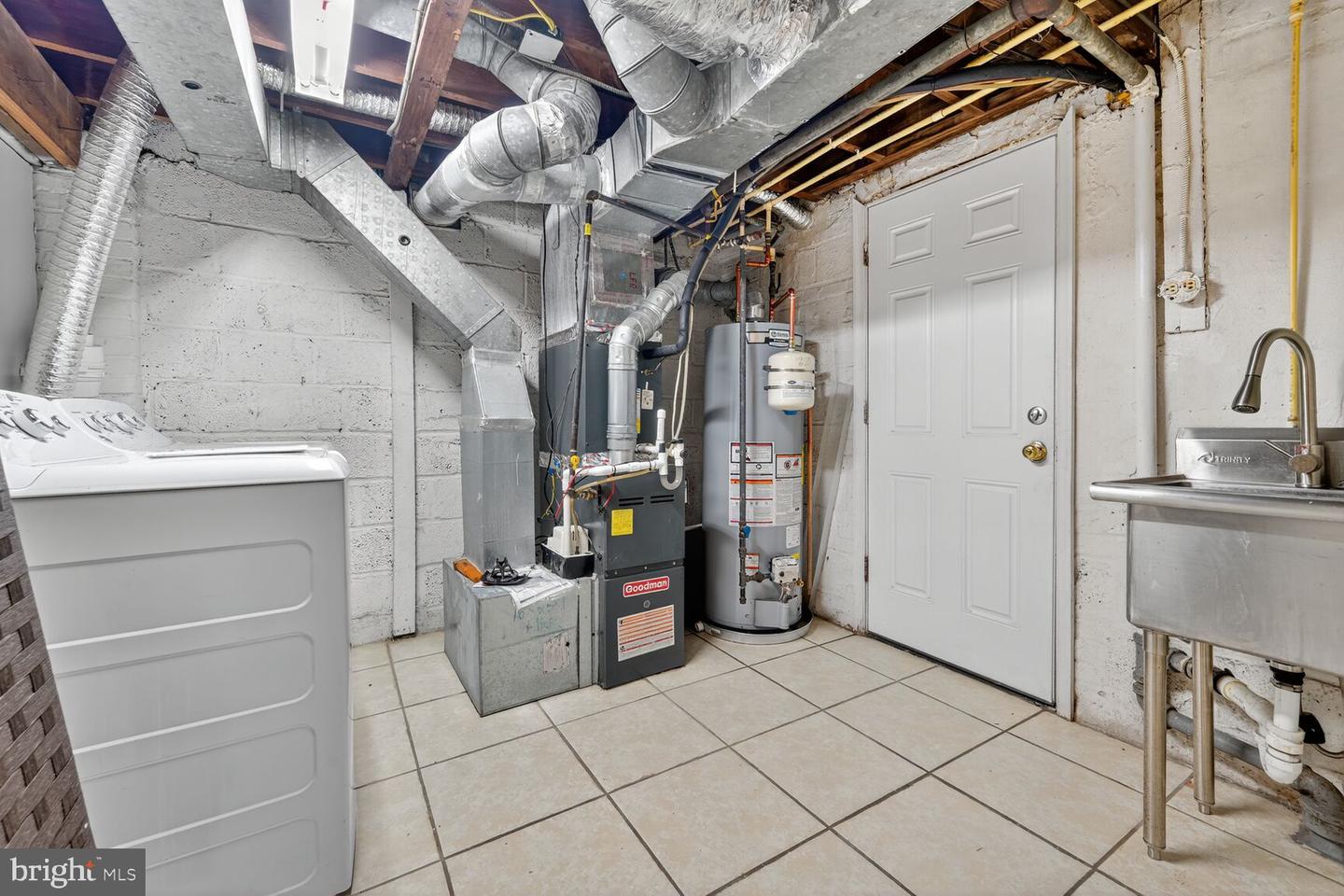 1506 Howard Rd Se Property Photo 10