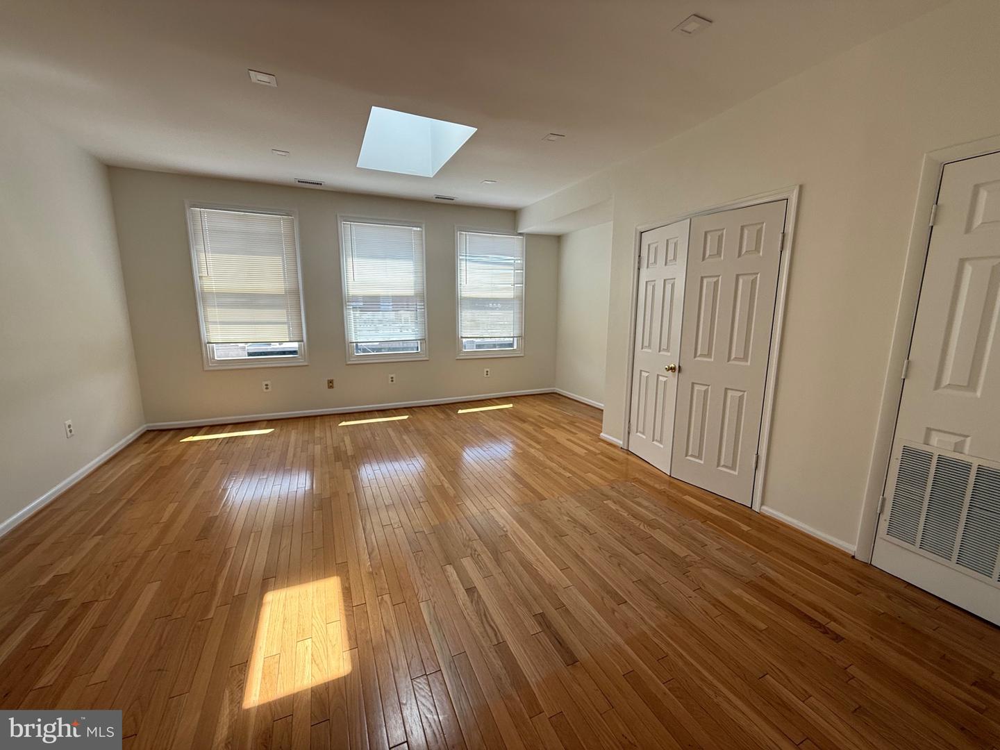 1324 Ne H St Ne #2 Property Photo 8