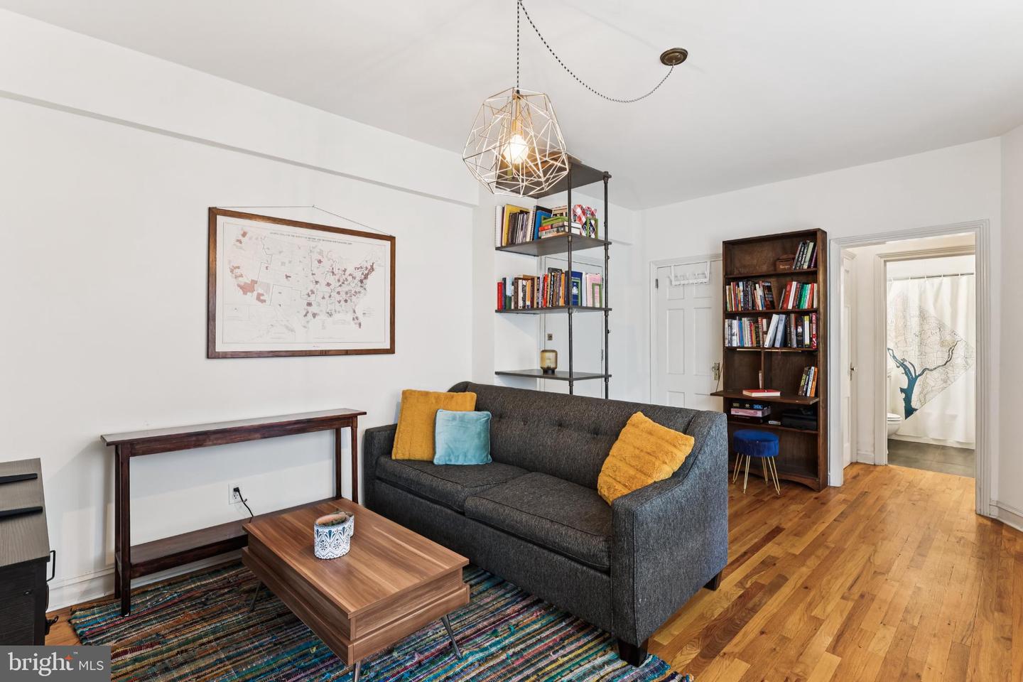 1365 Kennedy St Nw #209 Property Photo 1