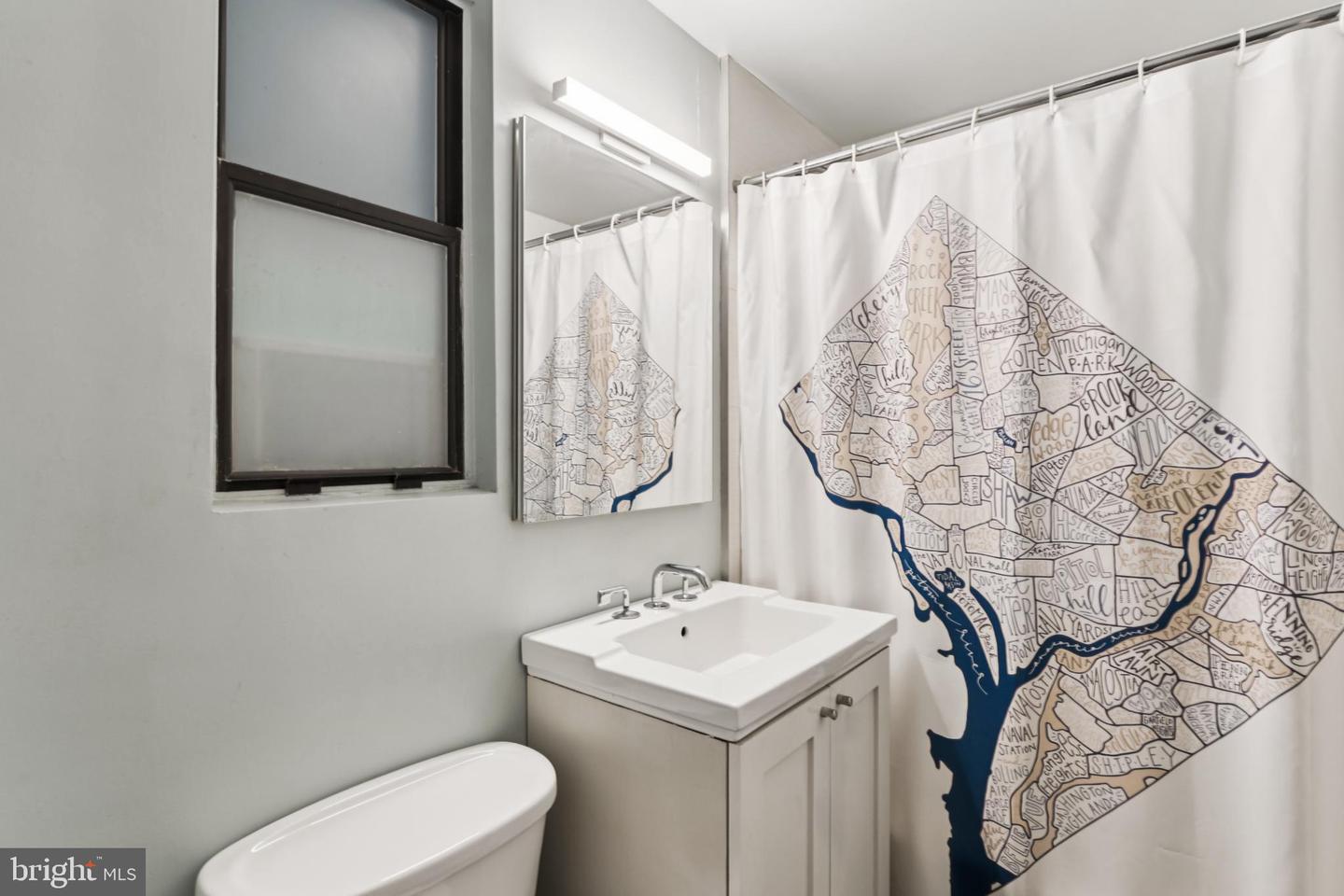 1365 Kennedy St Nw #209 Property Photo 16