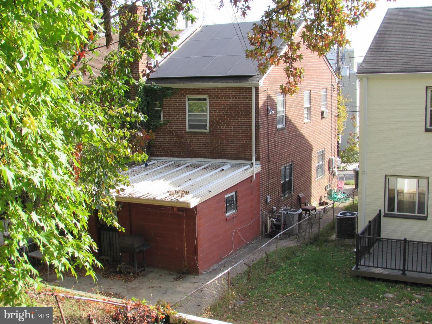 678 Brandywine St Se Property Photo 2