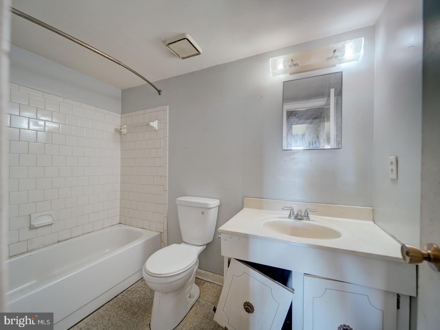 3459 Summit Ct Ne #3459 Property Photo 11