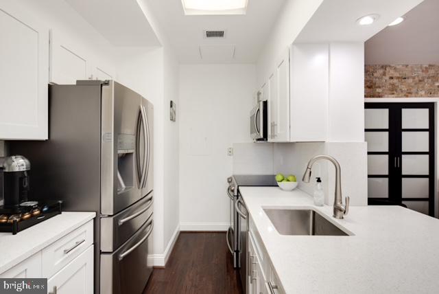 3299 K St Nw #201 Property Photo 1