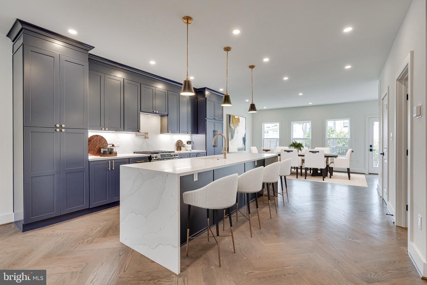 4820 5th St Nw Property Photo 1