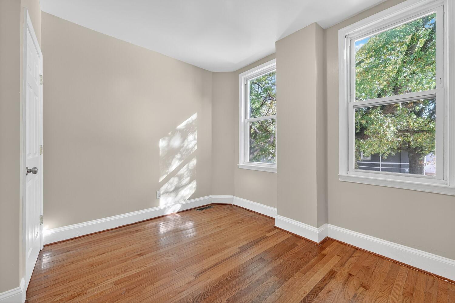 831-833 L St Ne Property Photo 14