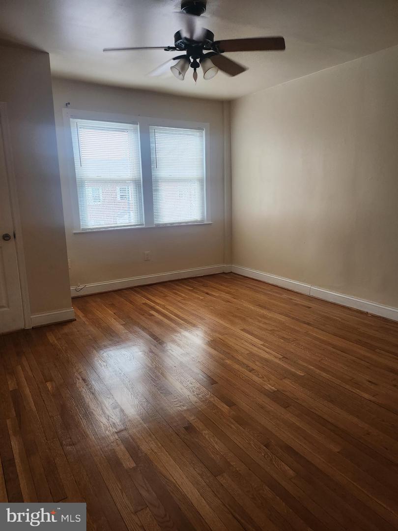 1601 E St Ne Property Photo 3