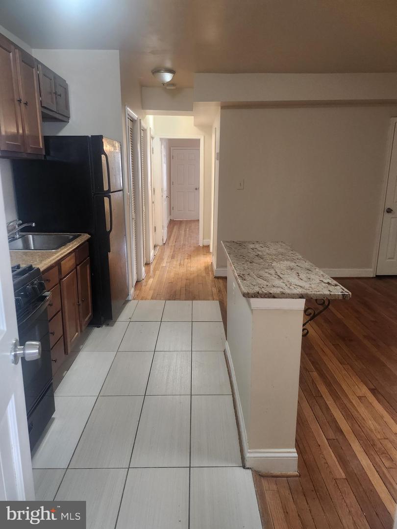 1601 E St Ne Property Photo 8