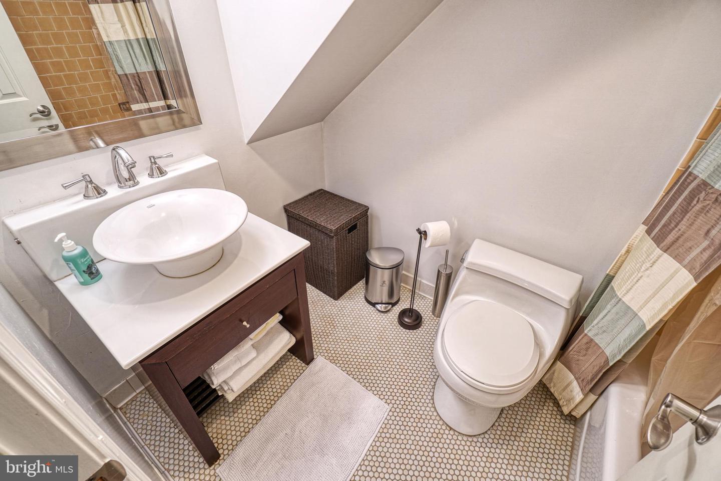 936 T St Nw #unit B Property Photo 12