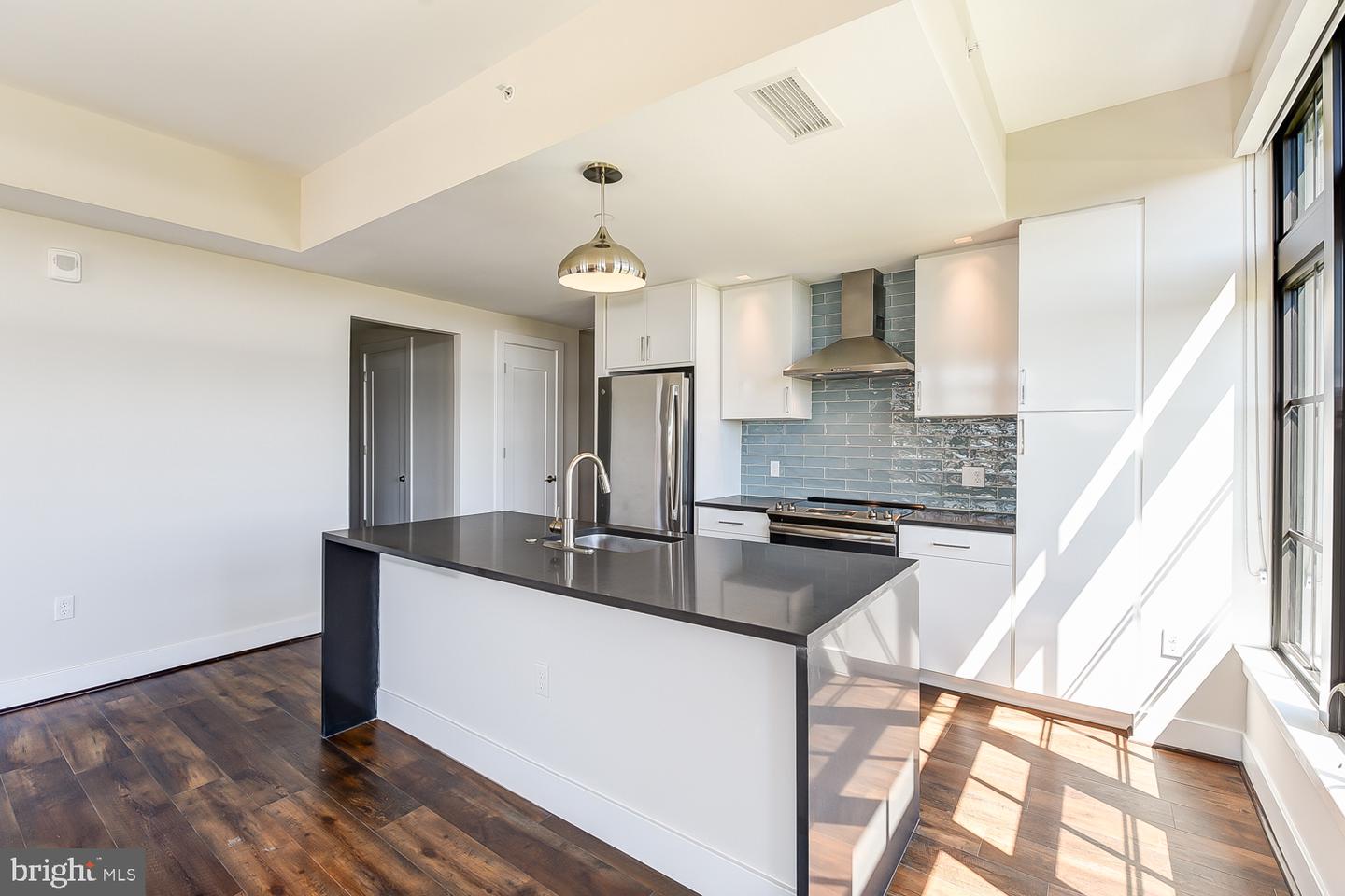 901 H St Ne #flat D Property Photo 4