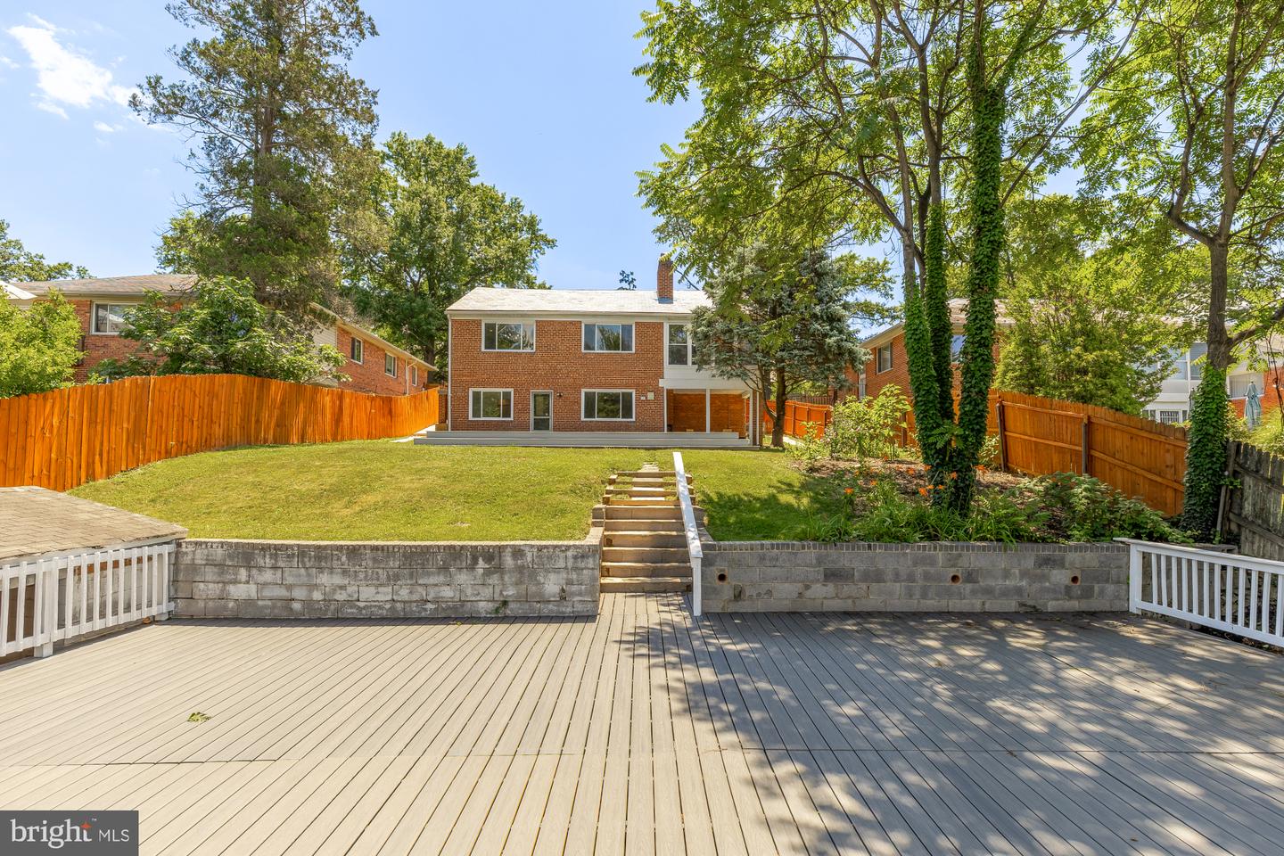 4560 Argyle Ter Nw Property Photo 51