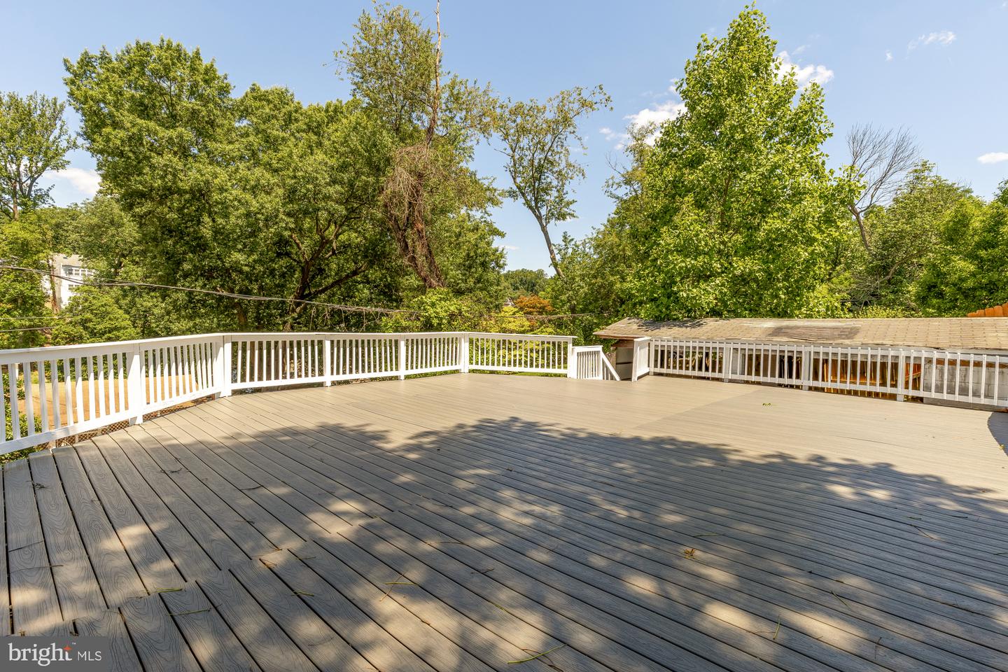 4560 Argyle Ter Nw Property Photo 52