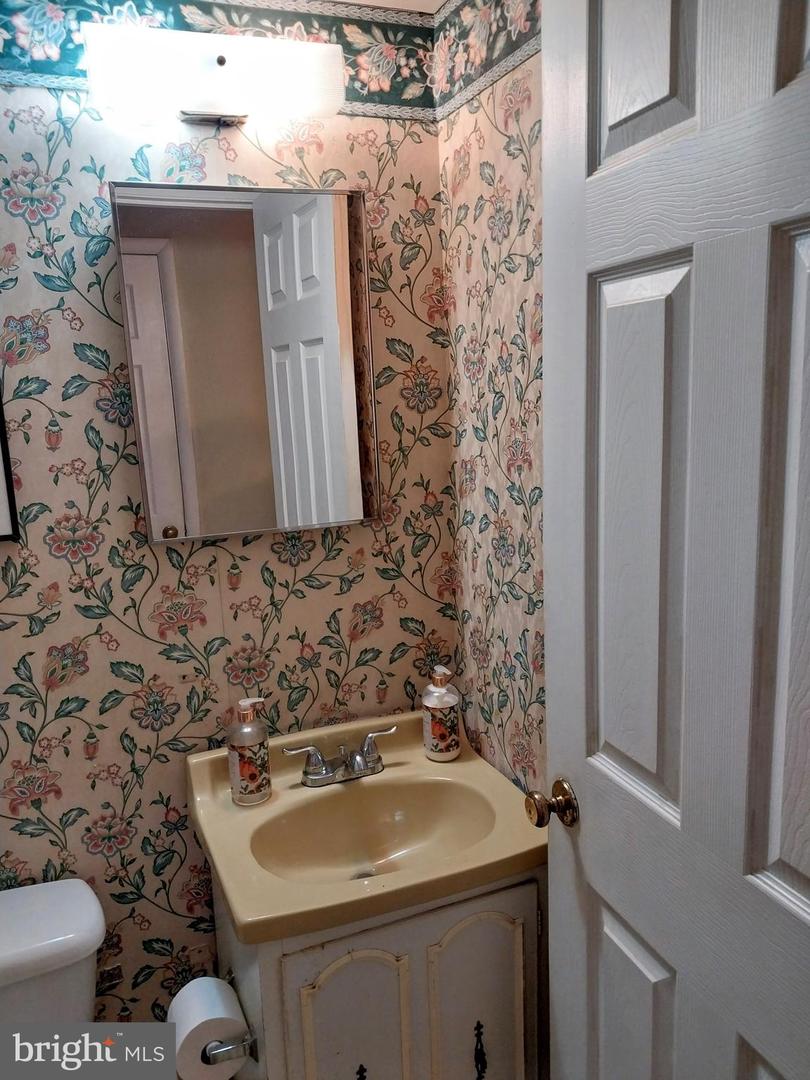 5610 Clay Pl Ne Property Photo 15