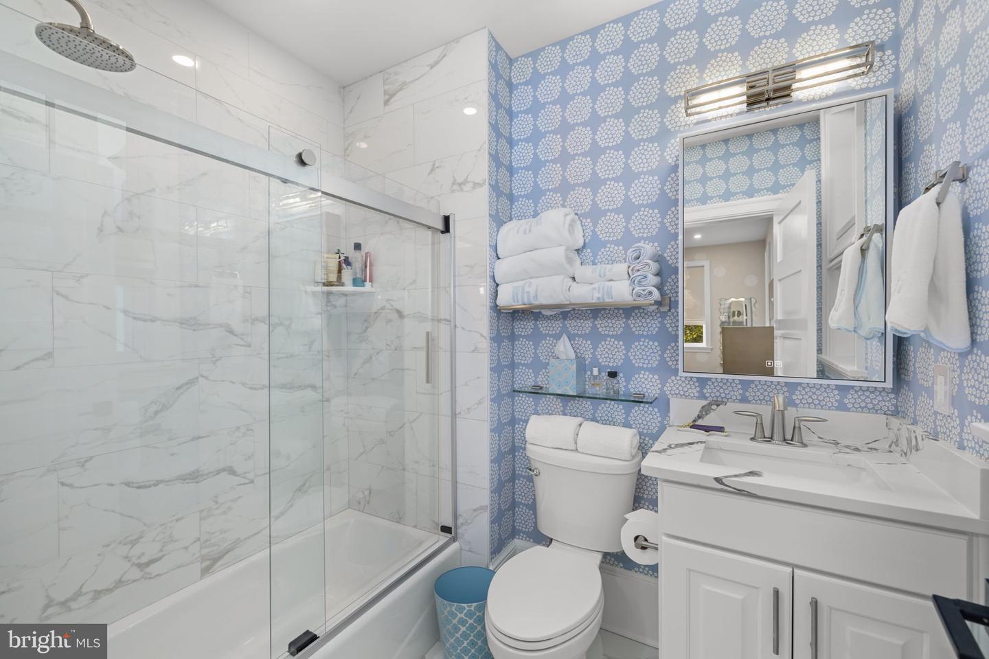 1305 30th St Nw #106 Property Photo 12