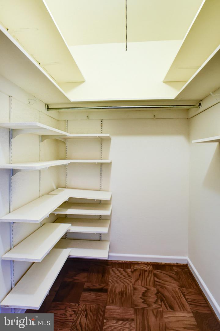 4201 Cathedral Ave Nw #1406e Property Photo 16