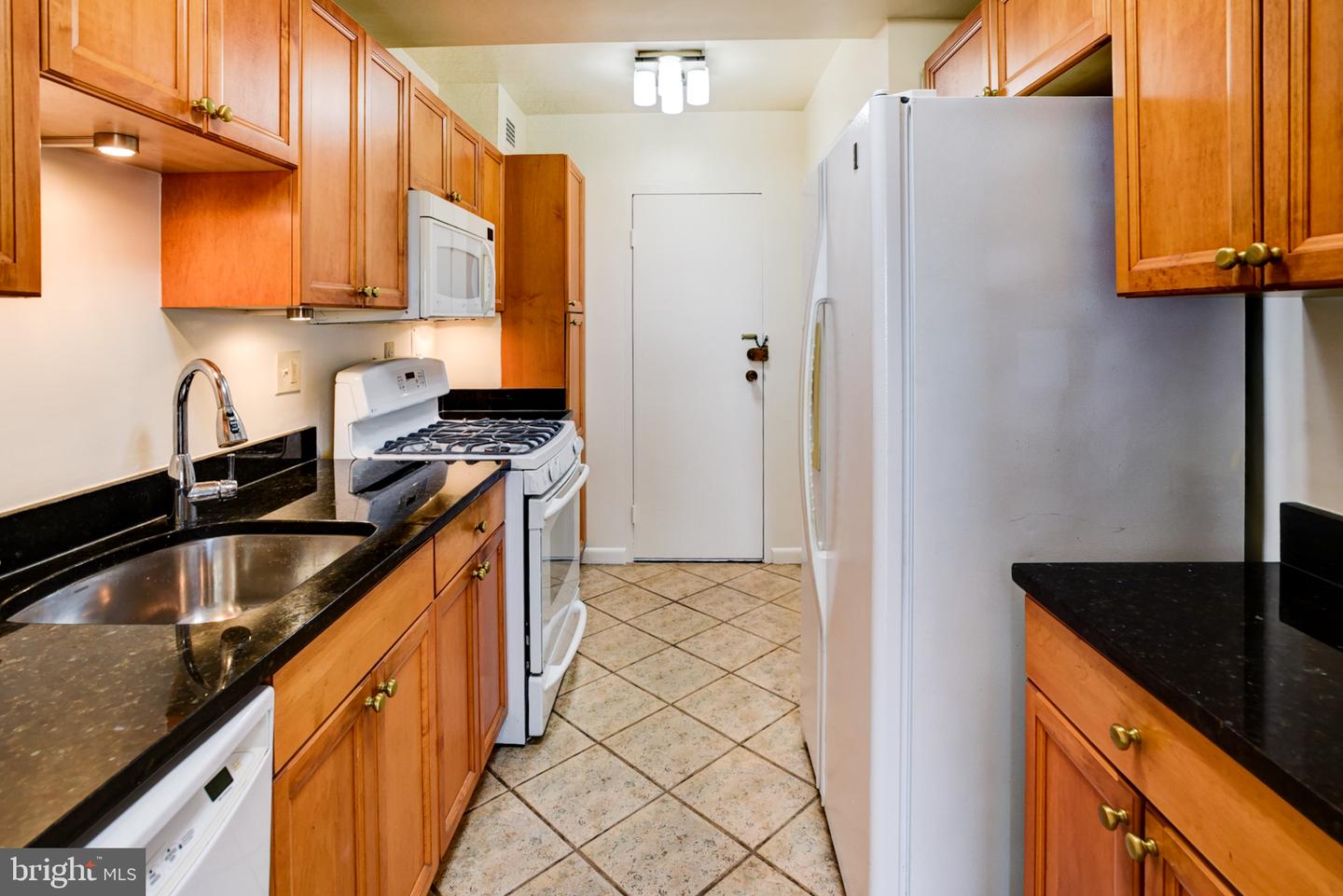 4201 Cathedral Ave Nw #1406e Property Photo 20