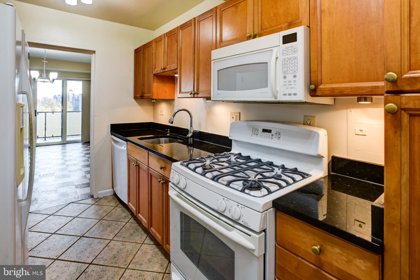 4201 Cathedral Ave Nw #1406e Property Photo 24
