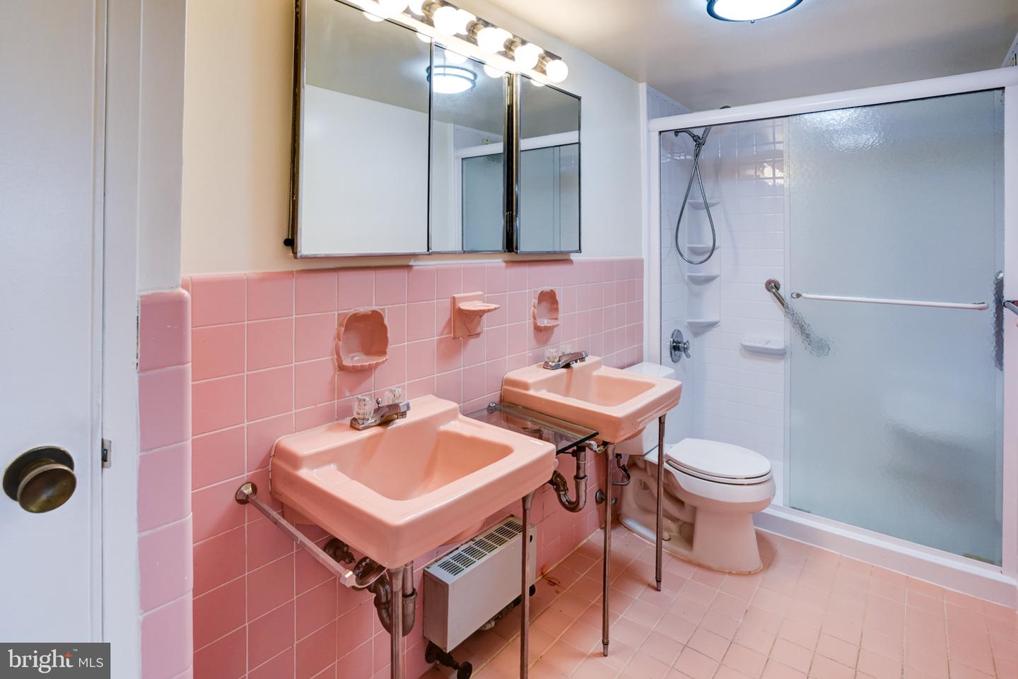 4201 Cathedral Ave Nw #1406e Property Photo 27