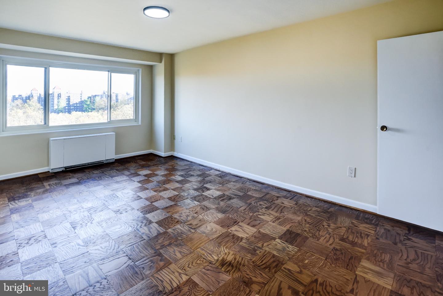 4201 Cathedral Ave Nw #1406e Property Photo 31