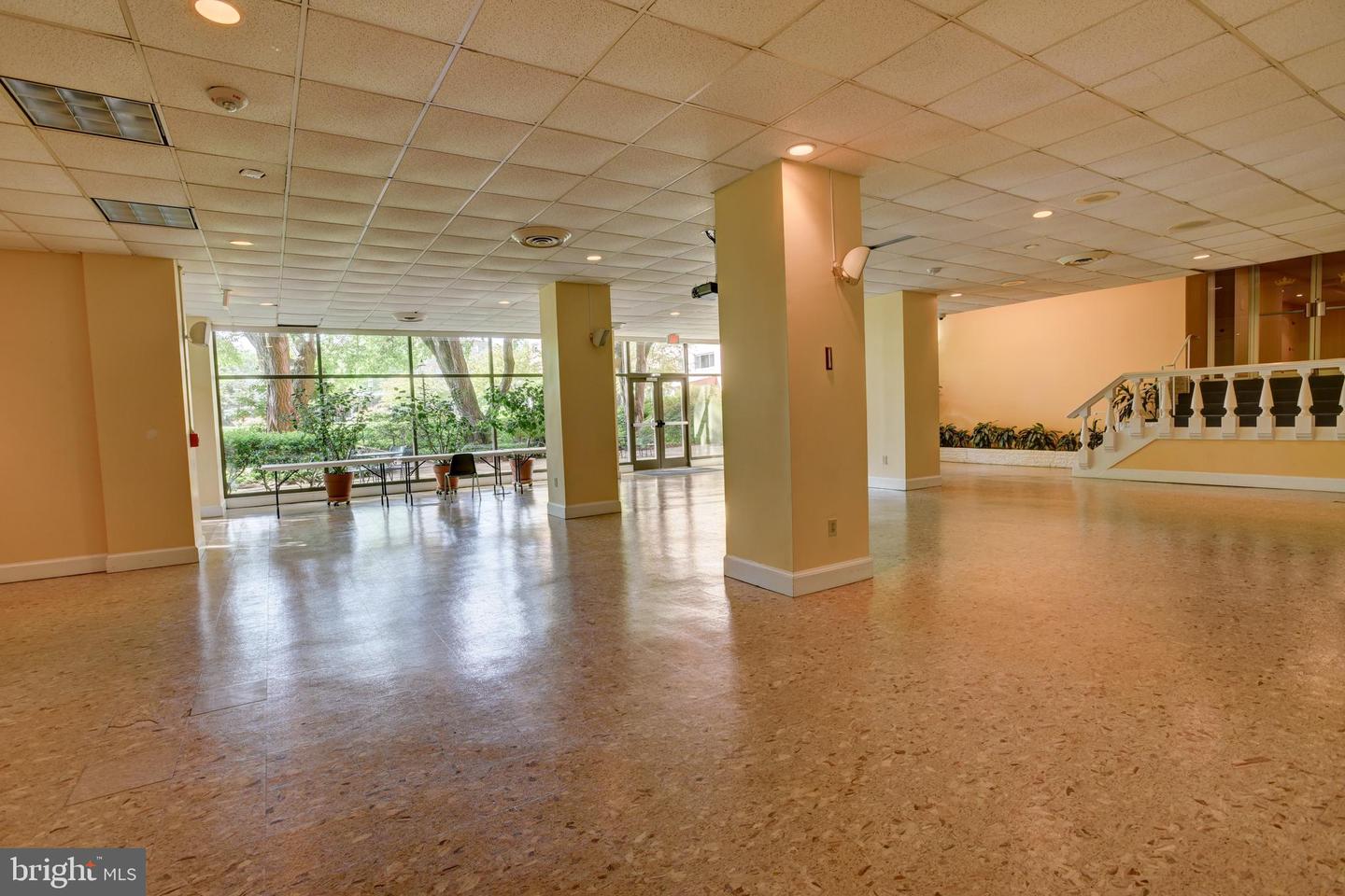 4201 Cathedral Ave Nw #1406e Property Photo 47