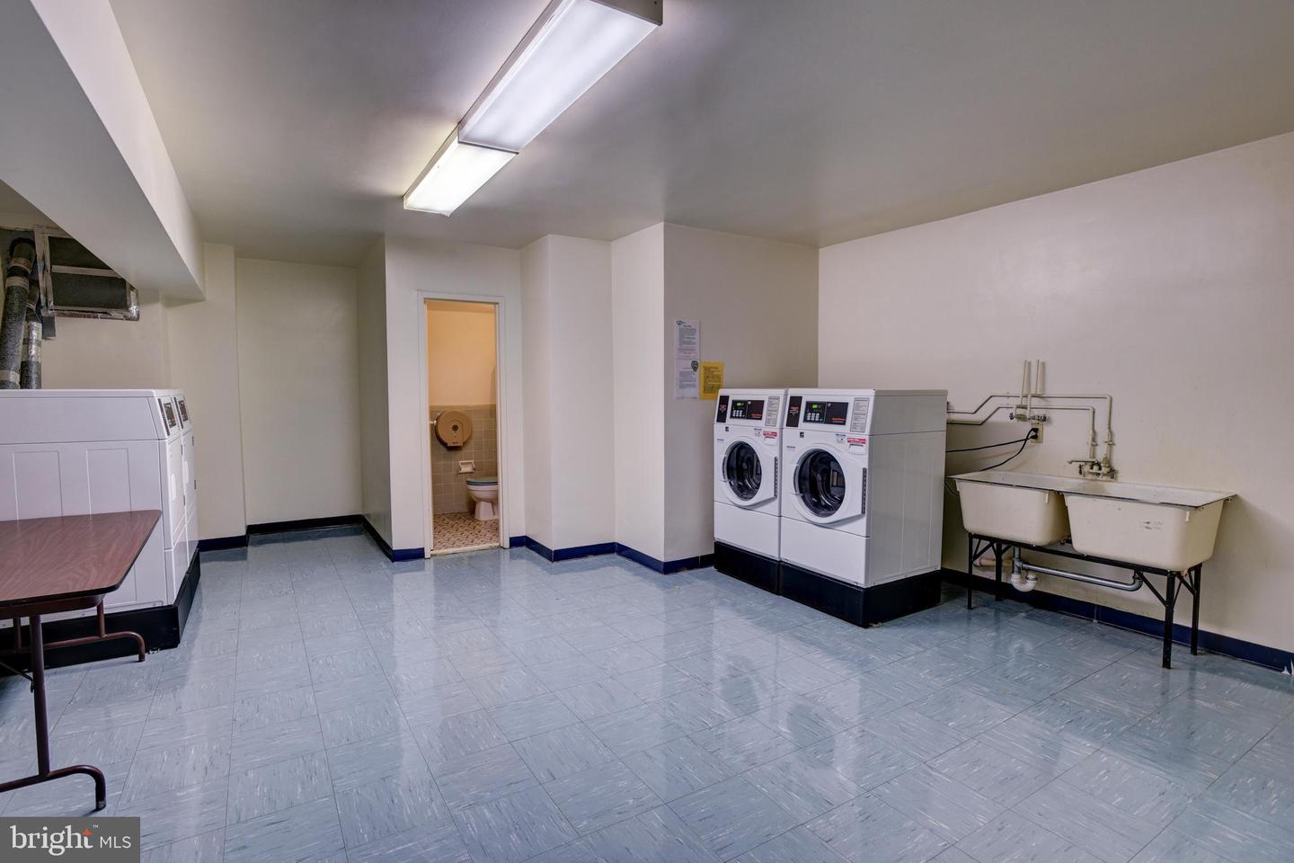 4201 Cathedral Ave Nw #1406e Property Photo 48