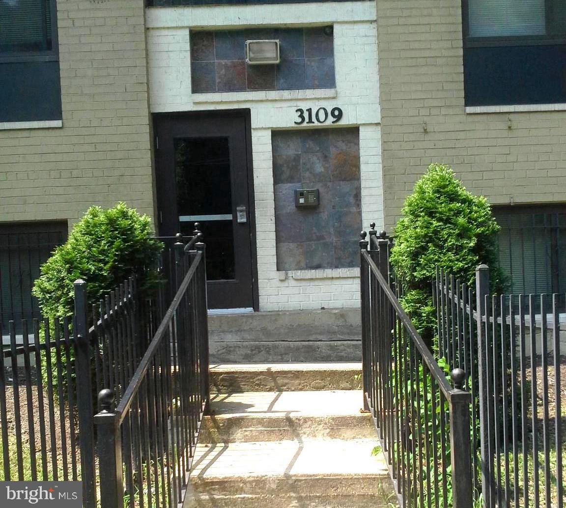 3109 Naylor Rd Se #204 Property Photo 10