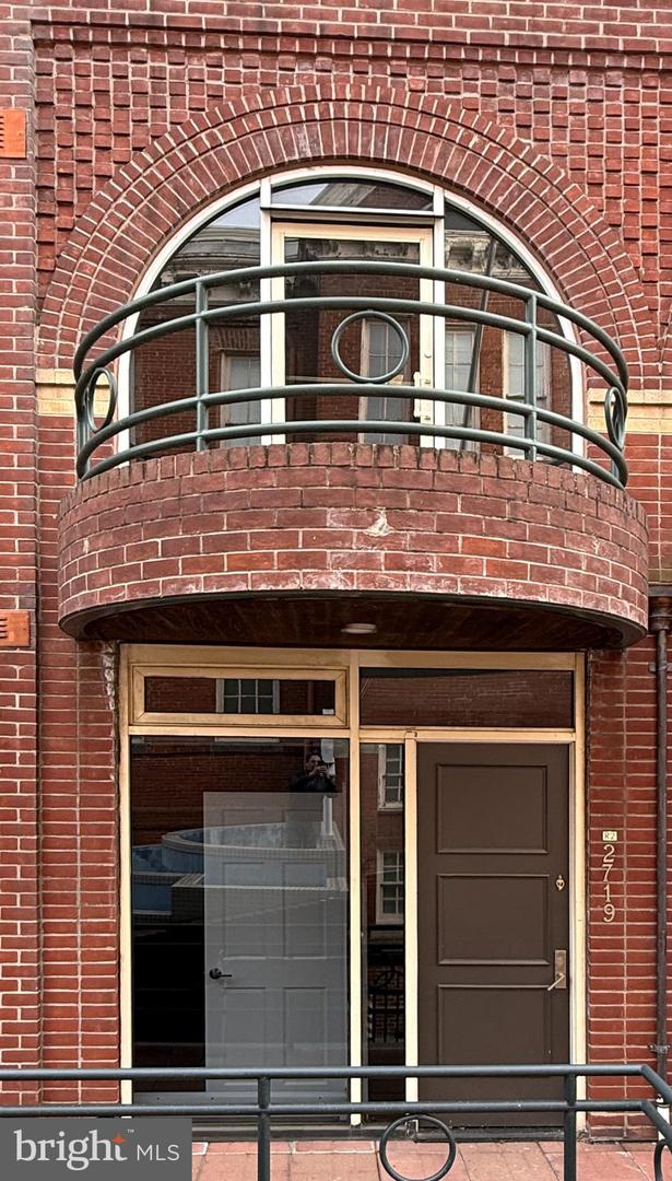 2719 M St Nw #2719 Property Photo 1