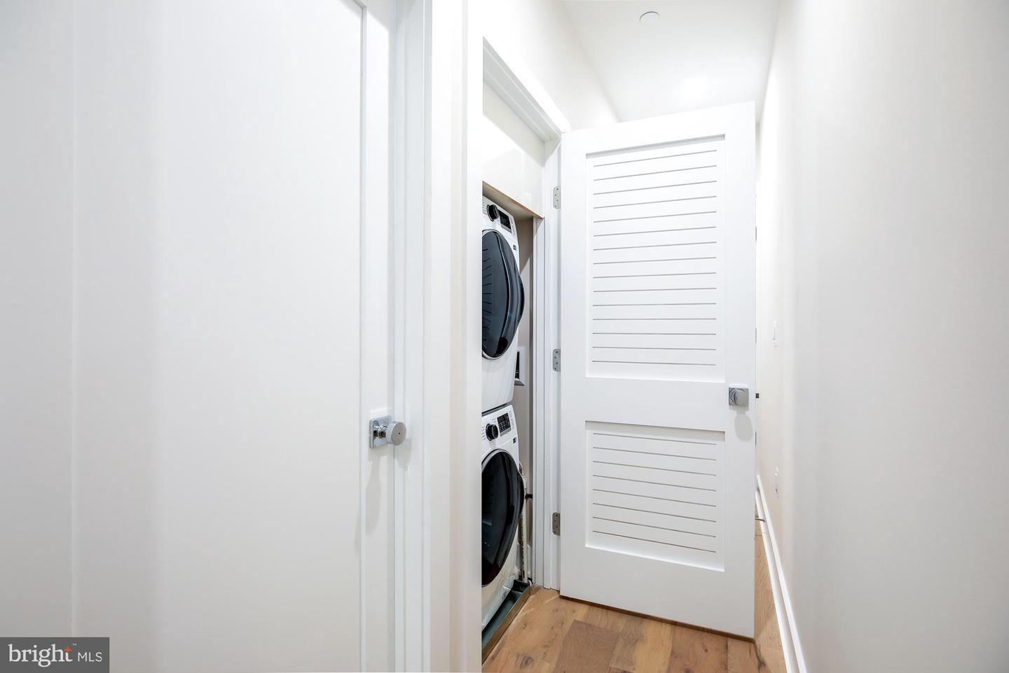 1421 Spring Rd Nw #iz-204 Property Photo 10