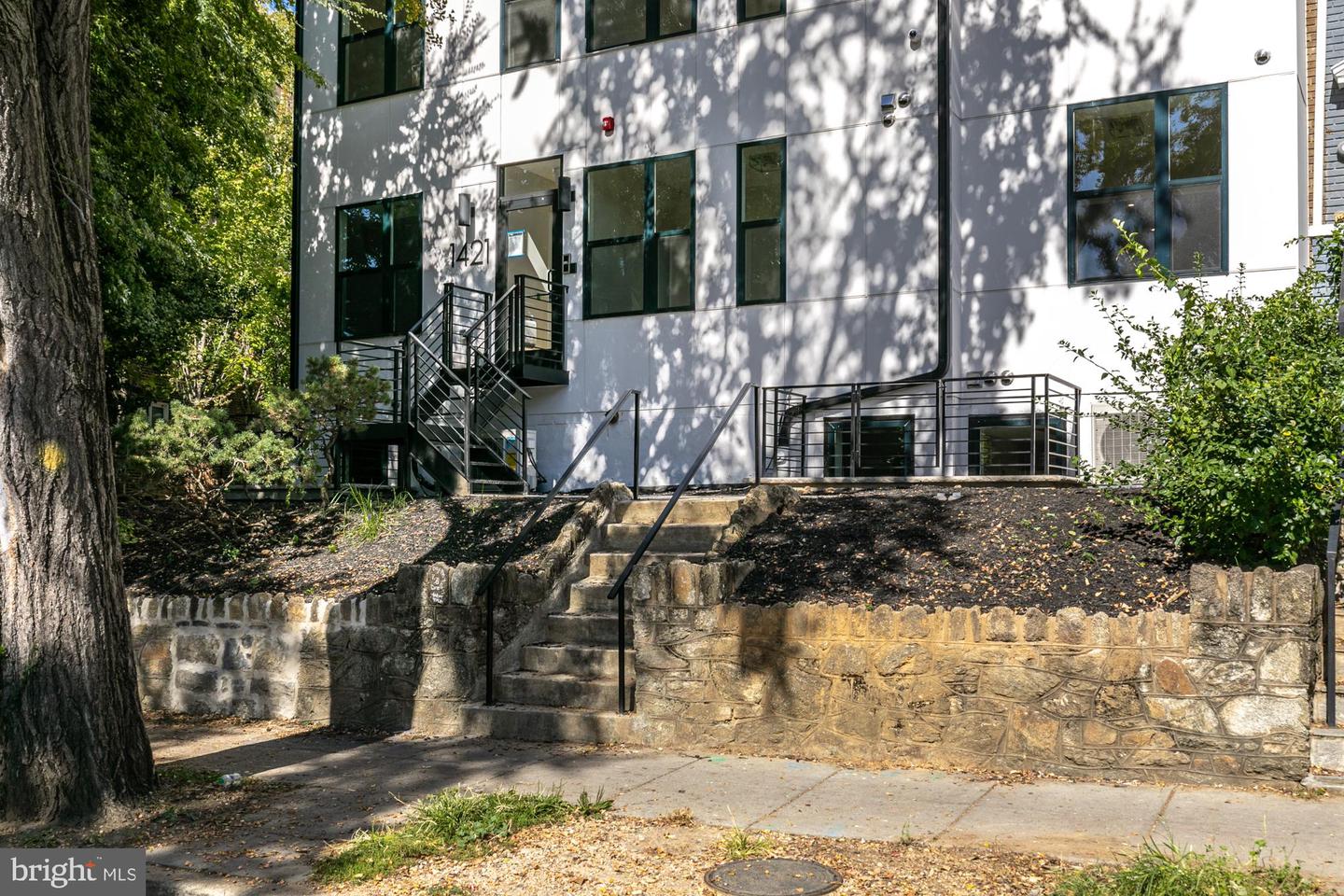 1421 Spring Rd Nw #iz-204 Property Photo 12