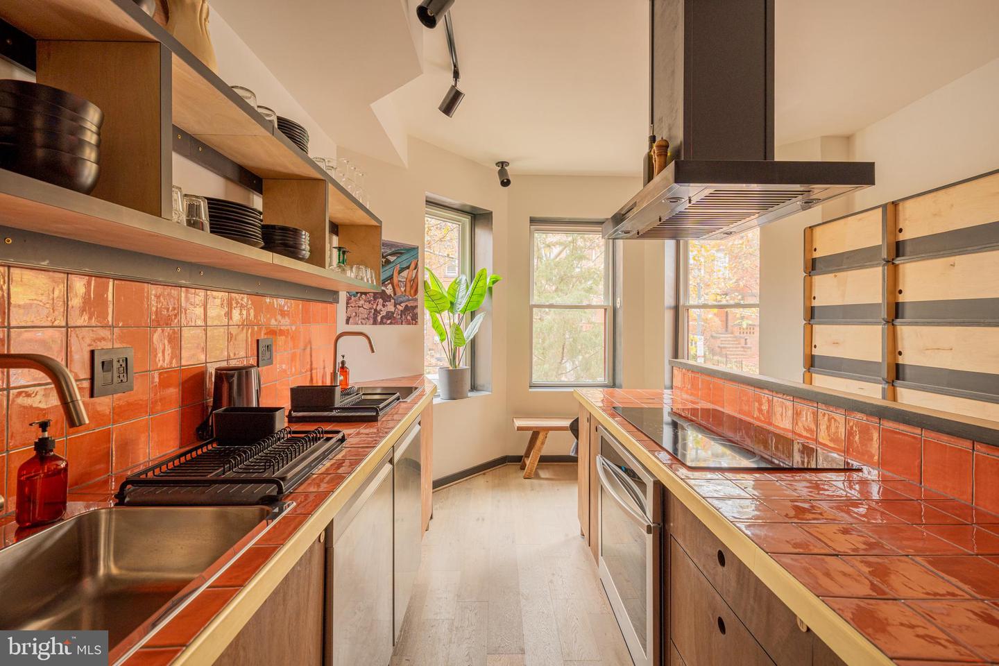 1480 Chapin St Nw #4.1 Property Photo 15