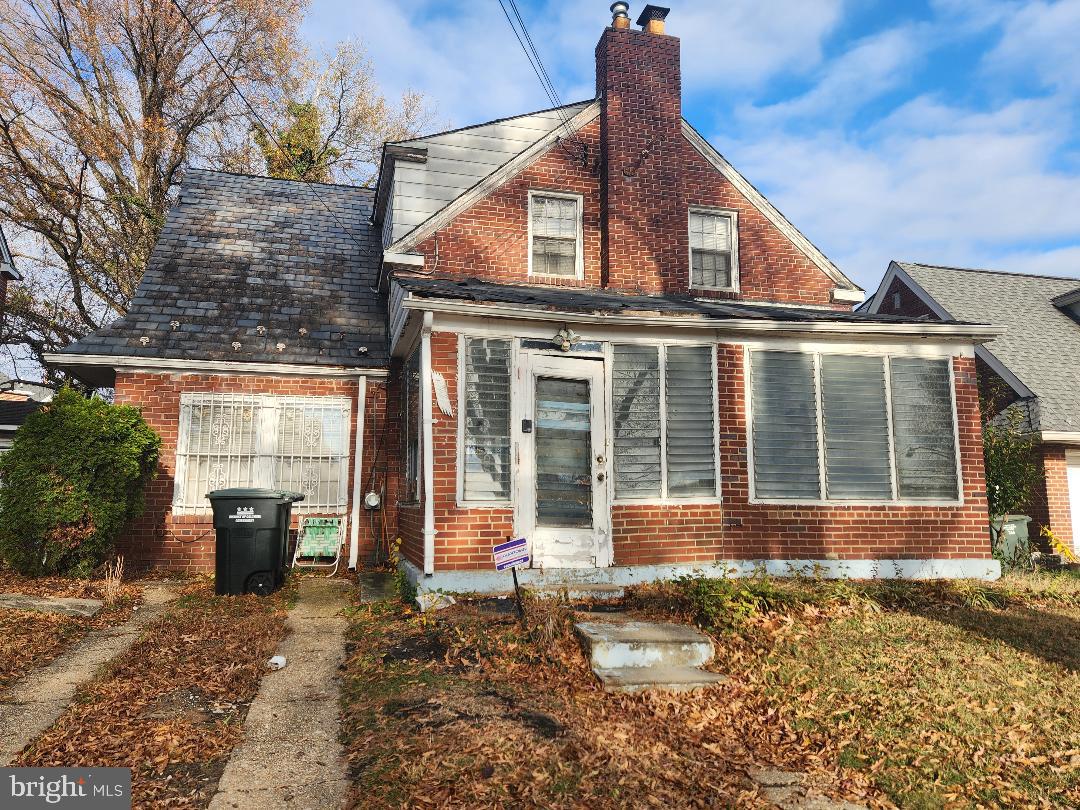 1448 Channing St Ne Property Photo 1