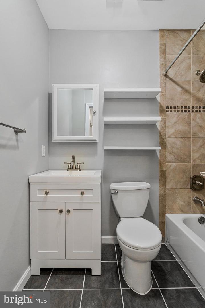 3318 Sherman Ave Nw #104 Property Photo 26