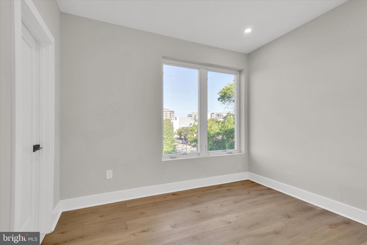 1915 Benning Rd Ne #unit6 Second Floor Property Photo 11