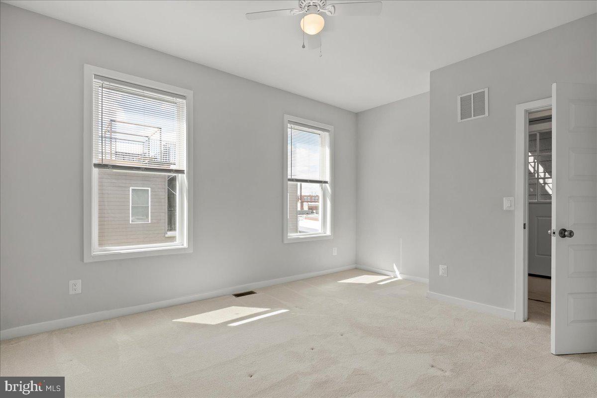 2503 Burns St Se Property Photo 41