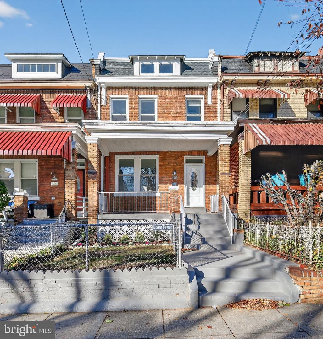 909 Decatur St Nw Property Photo 1