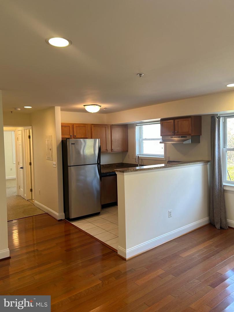 4800 C St Se #302 Property Photo 4