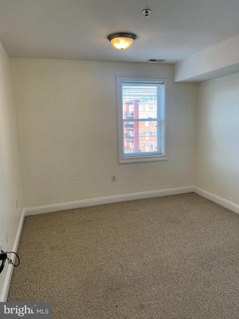 4800 C St Se #302 Property Photo 7